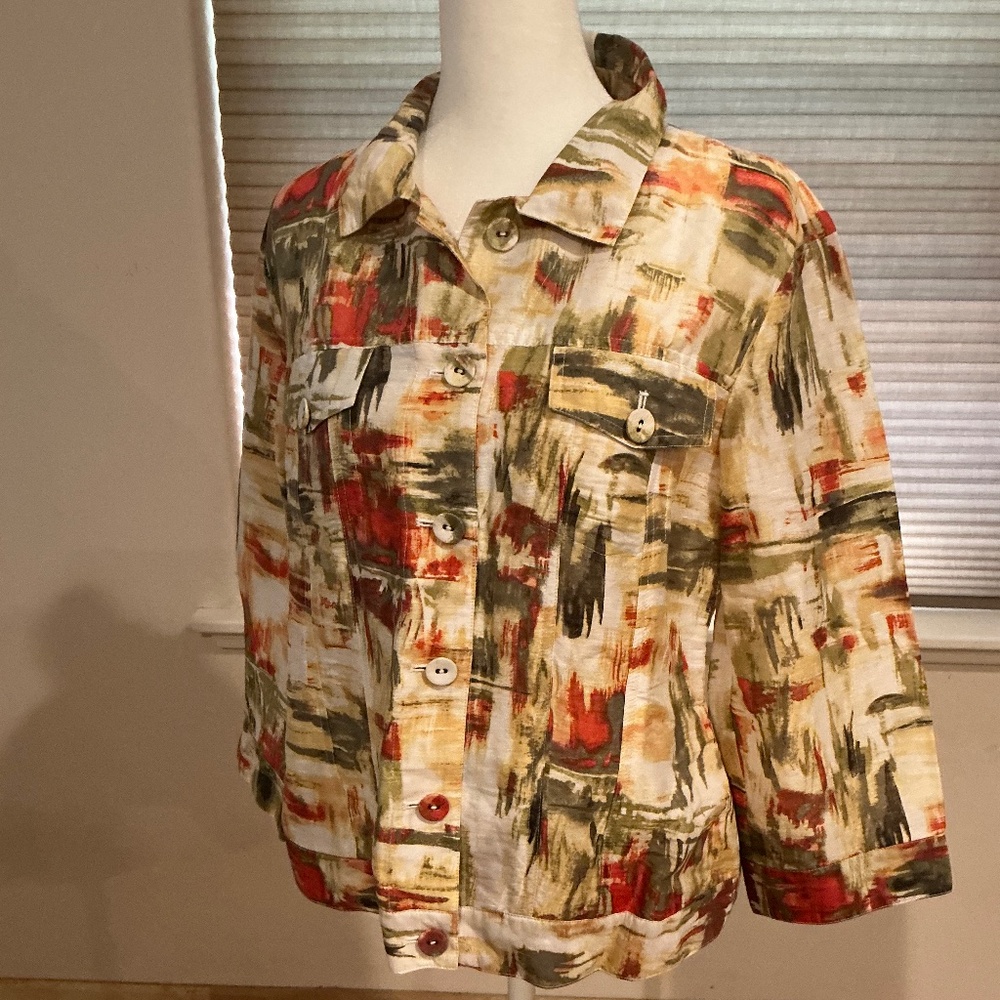Beautiful Linen Blend Short Jacket Size S